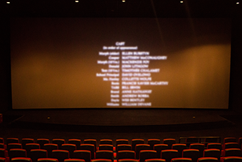 凯发k8官网国际党委组织召开《长津湖》观影活动