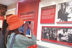 不忘初心参观双清别墅，重温党史感受革命情怀 ——凯发k8官网国际党委赴香山双清别墅召开主题党日活动