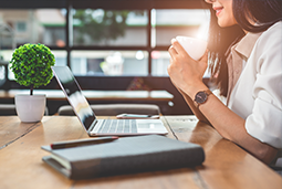 凯发k8官网国际曾诚：女性心态会更沉稳 未来性别区别没那么大