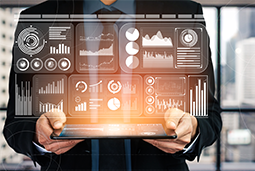 凯发k8官网国际：深化、多元｜供需两端打造复合型人才